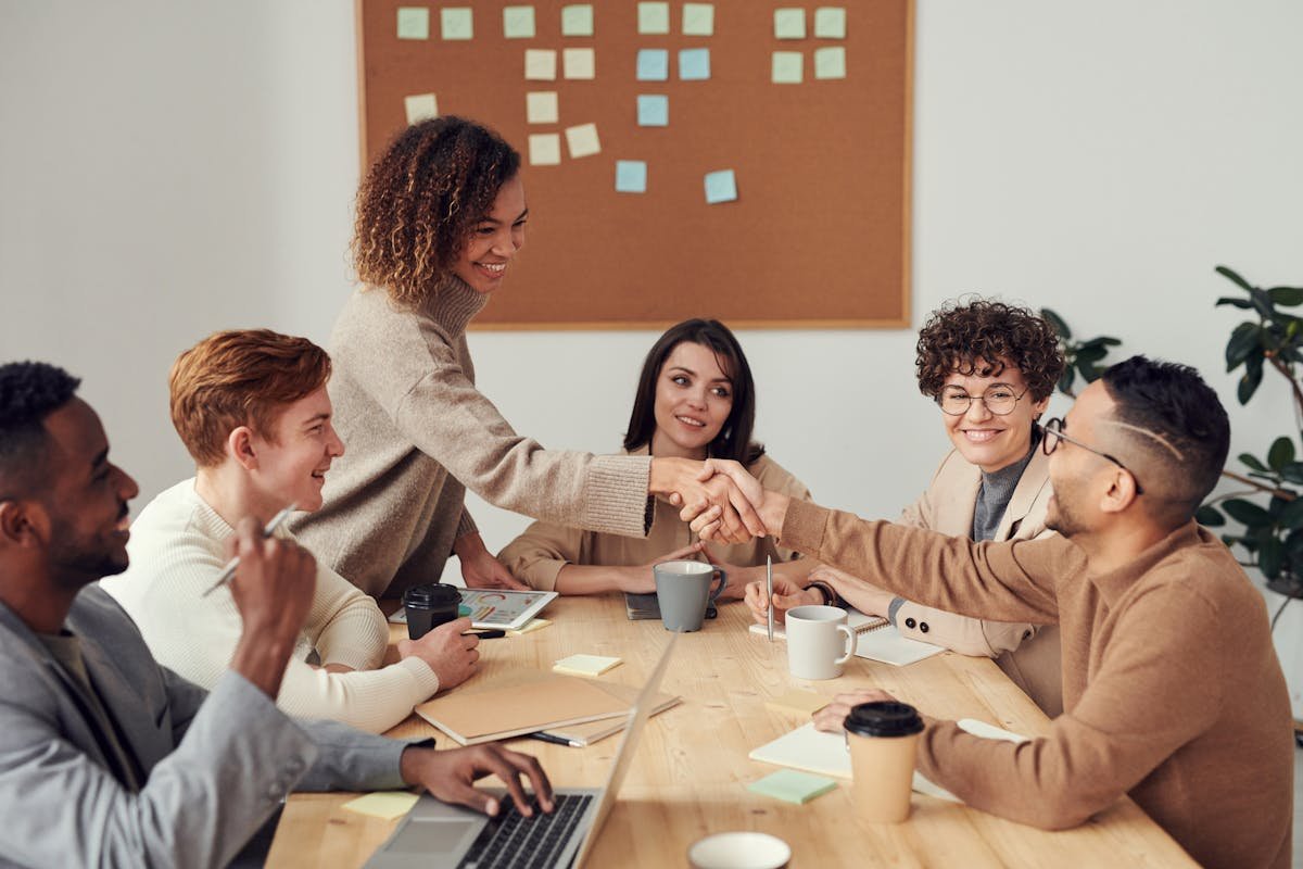 PolicyProviders.com expert guide overview